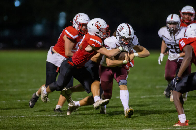 Making the Grade: Cumberland Valley advances past Altoona, 27-14